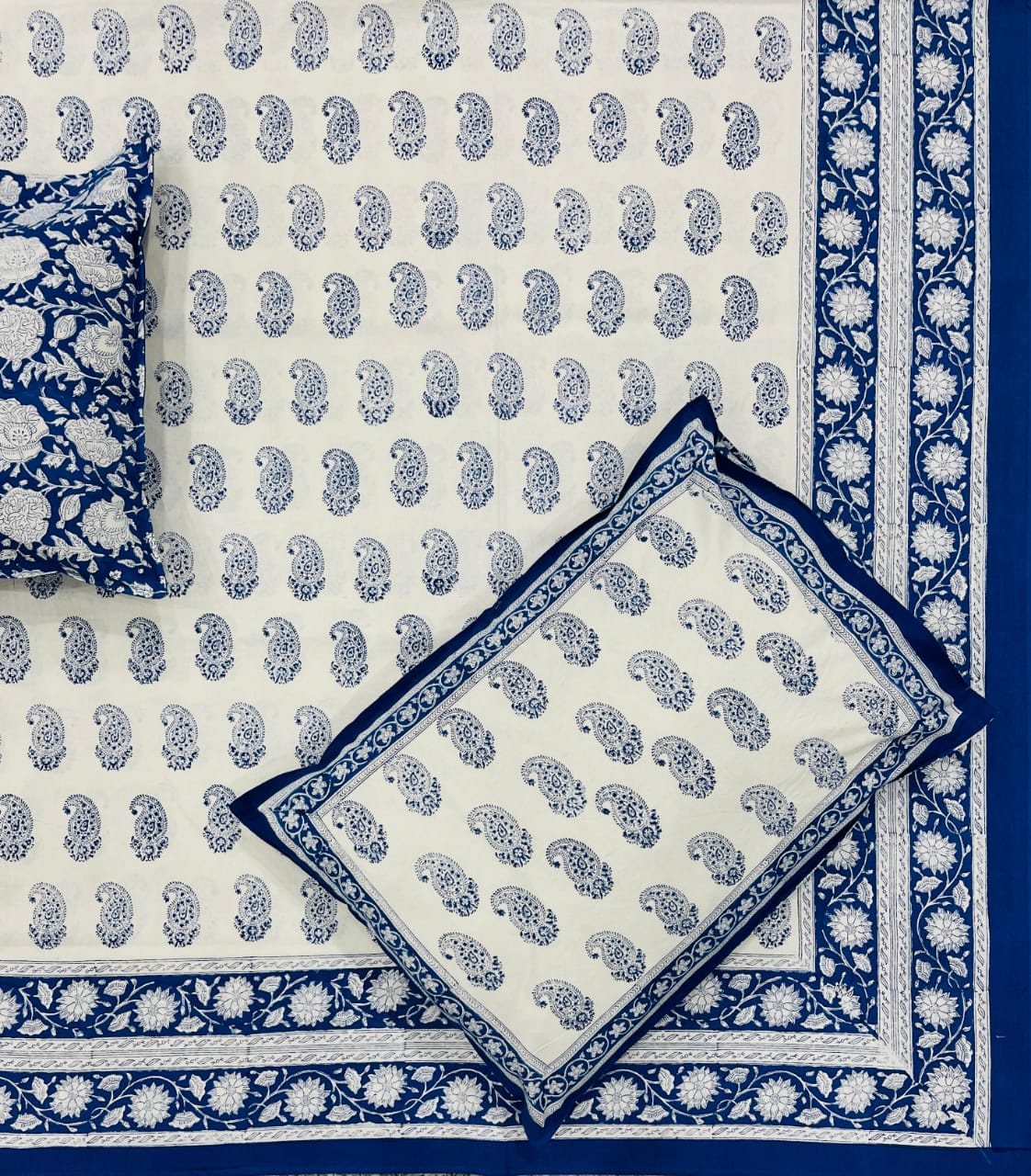 Fabfusion hand block printed bedsheet Fabfusion hand block printed bedsheet