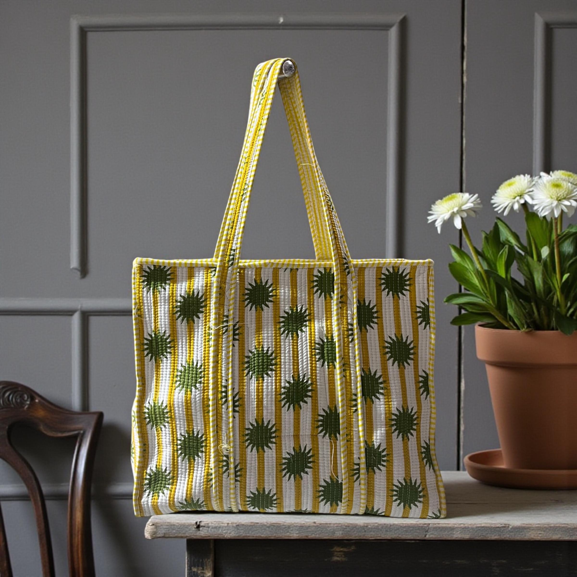 Jaipuri Handblock Printed Fabric hand Bag By Fabfusion Jaipuri Handblock Printed Fabric hand Bag By Fabfusion